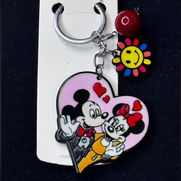 BAG CHARM Heart Mickey and Minnie  Keychain Sun - Picture 2 of 4